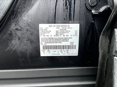 Used 2020 Ford Explorer XLT w/ Equipment Group 202A image 32