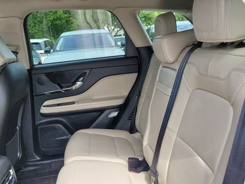 Certified 2025 Lincoln Corsair FWD image 16