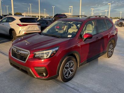 Used 2021 Subaru Forester Premium w/ Popular Package #1