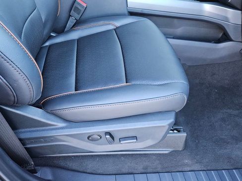 New 2026 Ford F350 Lariat w/ Black Appearance Package image 35