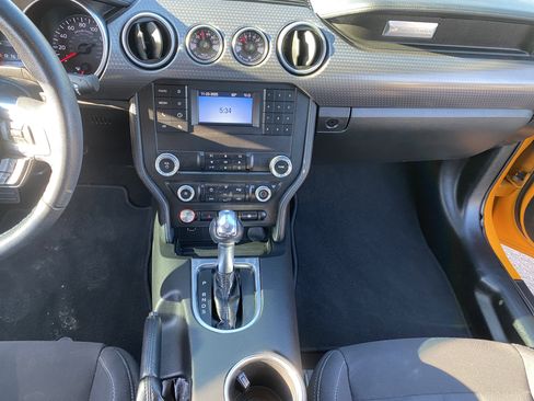 Used 2019 Ford Mustang Coupe w/ Ecoboost Performance Package image 11