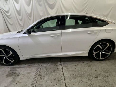 Used 2022 Honda Accord Sport image 5