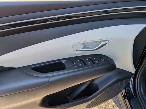 Used 2023 Hyundai Tucson SE FWD image 8