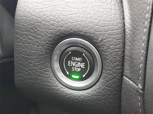 Certified 2022 GMC Yukon Denali image 24