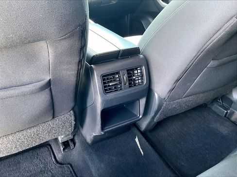 Used 2021 Nissan Rogue S AWD/4WD image 34