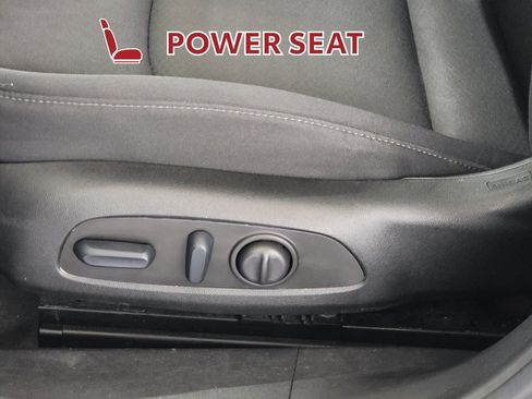 Used 2024 Chevrolet Malibu LT image 15