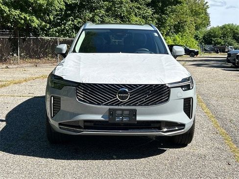New 2026 Volvo XC90 B6 Ultra w/ Protection Package image 3