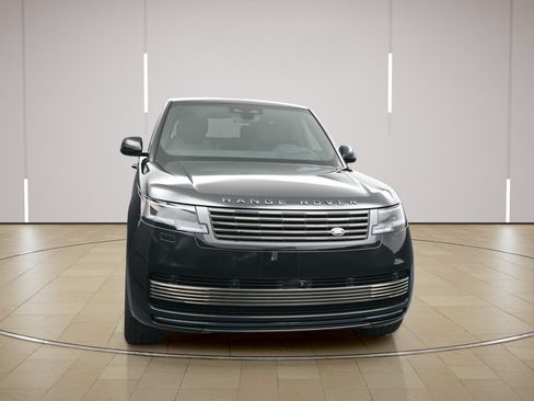 New 2025 Land Rover Range Rover SV AWD/4WD image 27