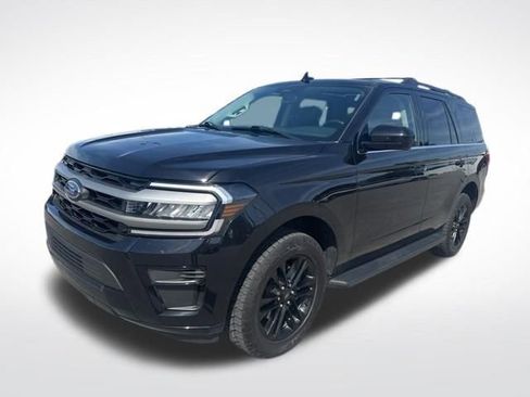 Used 2024 Ford Expedition XLT AWD/4WD image 1