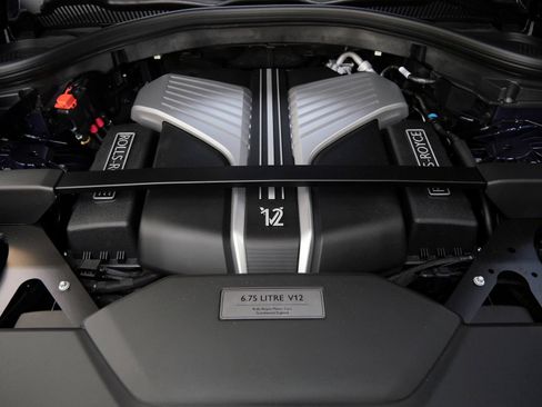 New 2026 Rolls-Royce Cullinan AWD/4WD image 31
