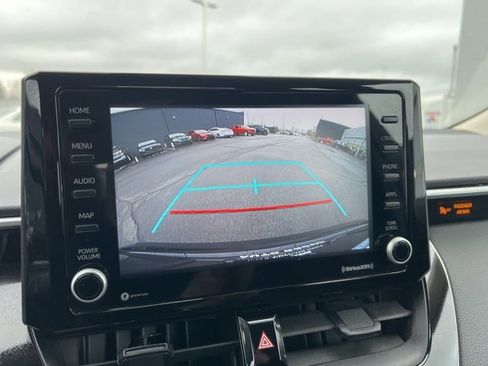 Used 2022 Toyota Corolla LE image 37
