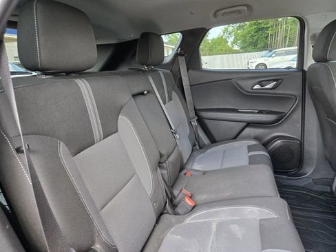 Used 2024 Chevrolet Blazer LT w/ Convenience Package FWD image 21