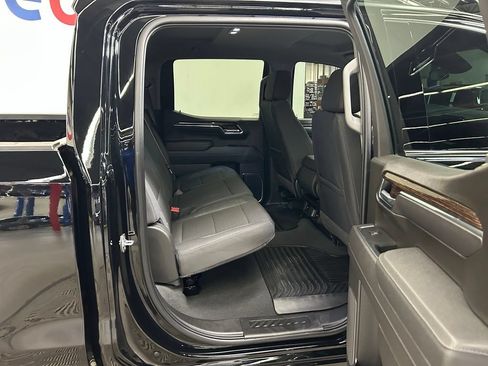 Used 2026 GMC Sierra 1500 SLE AWD/4WD image 13