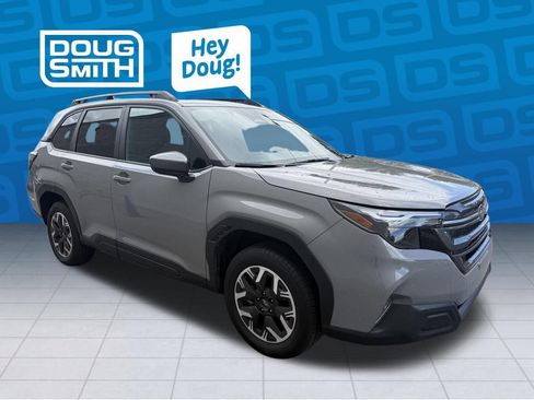 Used 2026 Subaru Forester Premium AWD/4WD image 4