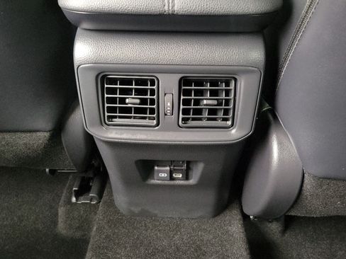 Used 2023 Toyota RAV4 XSE AWD/4WD image 17
