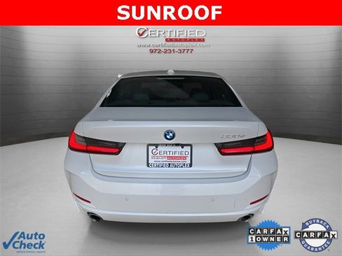 Used 2024 BMW 330e w/ Convenience Package image 5