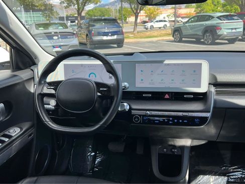 Certified 2023 Hyundai Ioniq 5 Limited AWD/4WD image 24