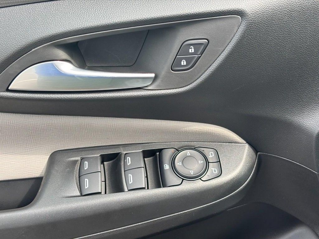 New 2026 Buick Envista Sport Touring FWD image 11