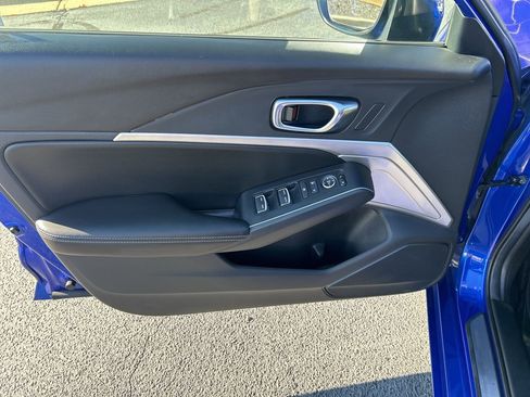 Used 2025 Acura Integra A-Spec image 12