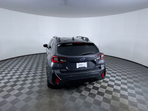 Used 2024 Subaru Crosstrek 2.0i Premium image 7