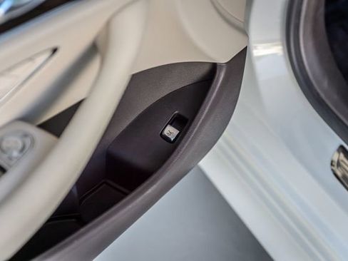 Used 2018 Mercedes-Benz E 400 Cabriolet image 48