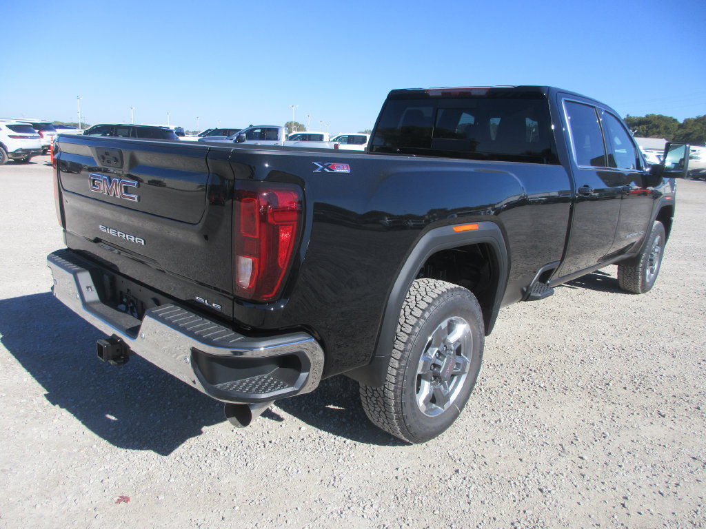 New 2026 GMC Sierra 3500 SLE w/ SLE Value Package AWD/4WD image 4