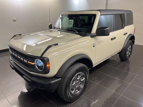 New 2025 Ford Bronco Big Bend image 3