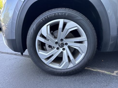 Used 2020 Volkswagen Atlas Cross Sport SEL AWD/4WD image 12
