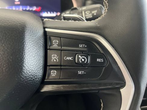 Used 2023 Jeep Grand Cherokee L Laredo AWD/4WD image 60