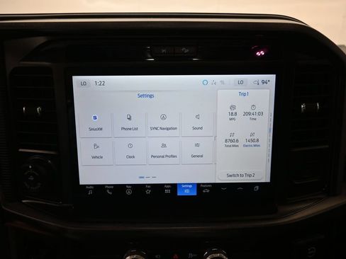 Used 2025 Ford F150 Platinum w/ Equipment Group 702A High AWD/4WD image 16