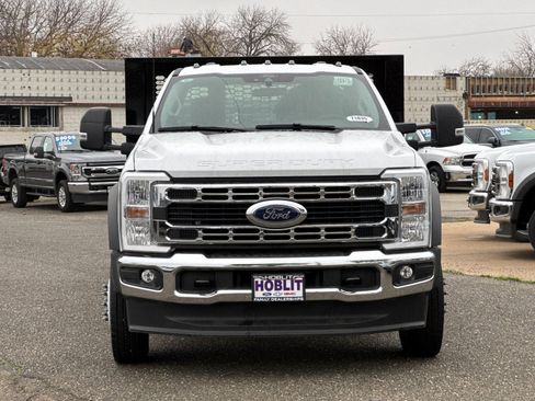 New 2025 Ford F450 XL w/ XL Chrome Package image 8