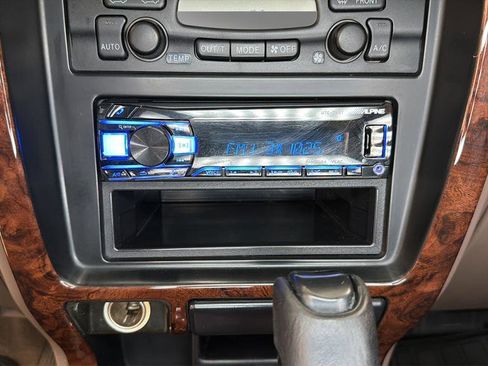 Used 1999 Toyota 4Runner Limited AWD/4WD image 25