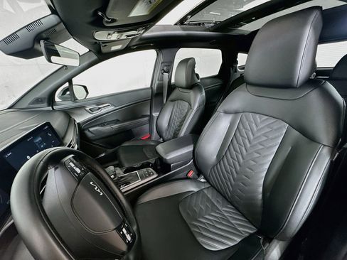 Certified 2026 Kia Sportage X-Line w/ X-Line Technology Package AWD/4WD image 21