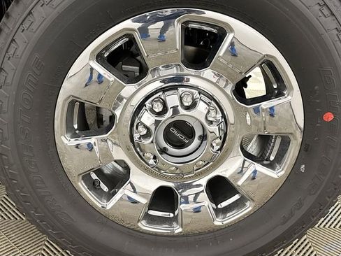New 2026 Ford F250 Lariat w/ Chrome Package image 37
