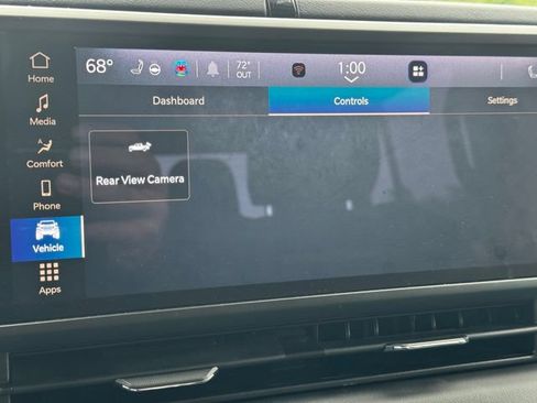 Certified 2025 Jeep Gladiator Mojave w/ Steel Bumper Group AWD/4WD image 31