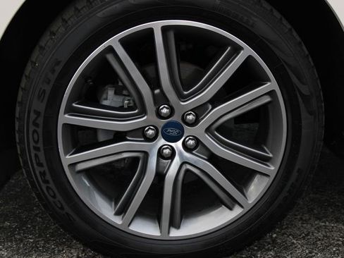 Used 2019 Ford Edge Titanium w/ Equipment Group 301A image 34