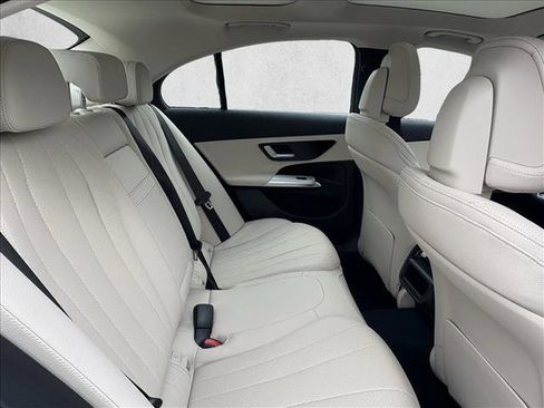 Used 2026 Mercedes-Benz E 350 Sedan image 22