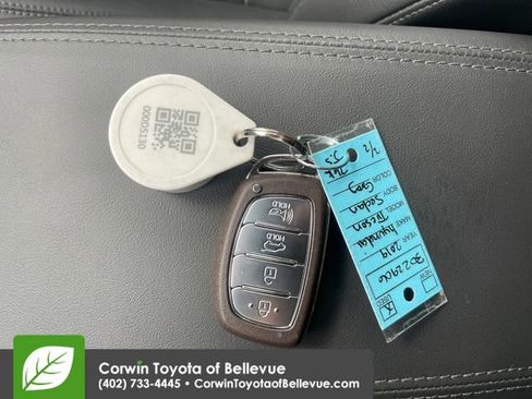 Used 2019 Hyundai Tucson Limited image 16