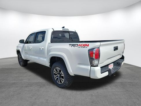 Certified 2023 Toyota Tacoma TRD Sport AWD/4WD image 7