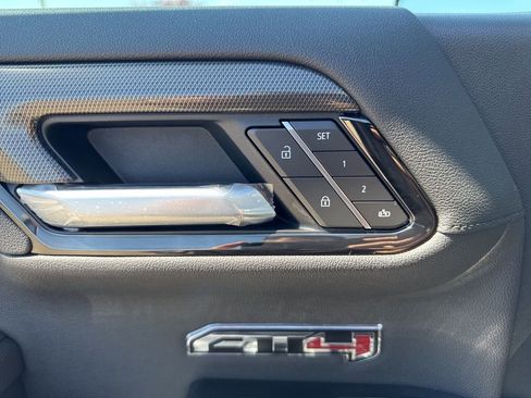 New 2026 GMC Sierra 1500 AT4 w/ AT4 Premium Package image 10