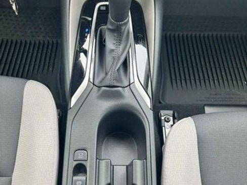 Used 2026 Toyota Corolla LE image 8