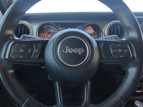 Certified 2021 Jeep Gladiator Sport AWD/4WD image 22