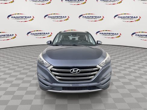 Used 2016 Hyundai Tucson Limited w/ Option Group 03 AWD/4WD image 3