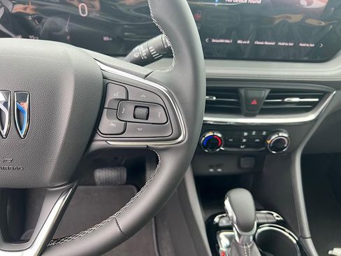 New 2025 Buick Encore GX Preferred image 18