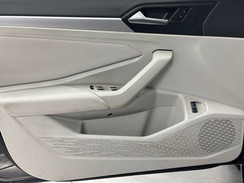 Used 2020 Volkswagen Jetta SE w/ SE Cold Weather Package FWD image 14