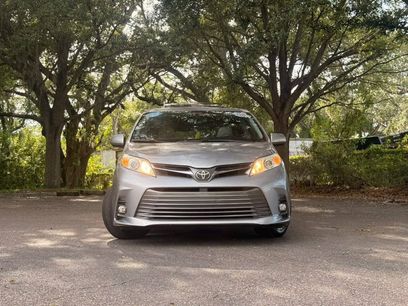 Used 2018 Toyota Sienna XLE w/ XLE Navigation Package