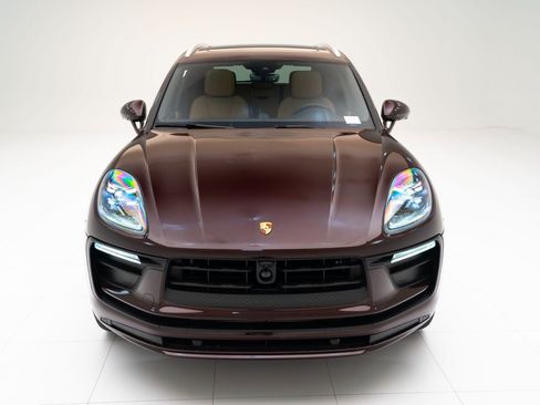 Used 2026 Porsche Macan AWD/4WD image 6