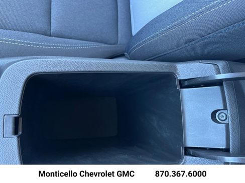New 2026 Chevrolet Trax LS w/ LS Convenience Package FWD image 20