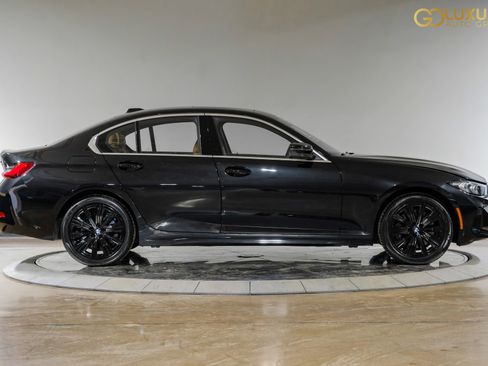 Used 2025 BMW 330i xDrive Sedan image 9