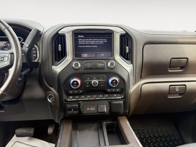 Used 2020 GMC Sierra 2500 Denali w/ Denali Ultimate Package AWD/4WD image 11